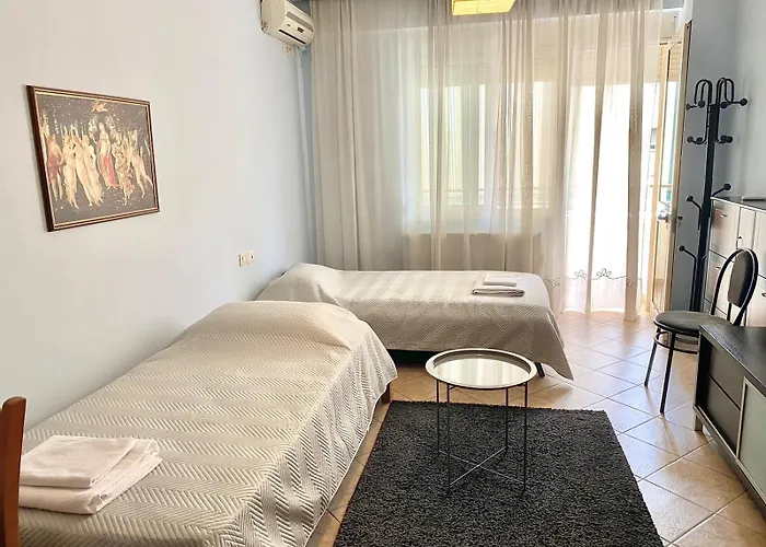 Апартаменты Cozy & Spacious - Centre Wilson Square