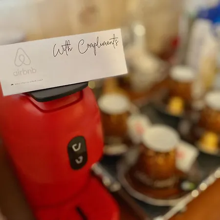 Cozy & Spacious - Centre Wilson Square * ティラナ