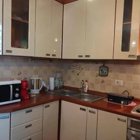 아파트 Cozy & Spacious - Centre Wilson Square 티라나