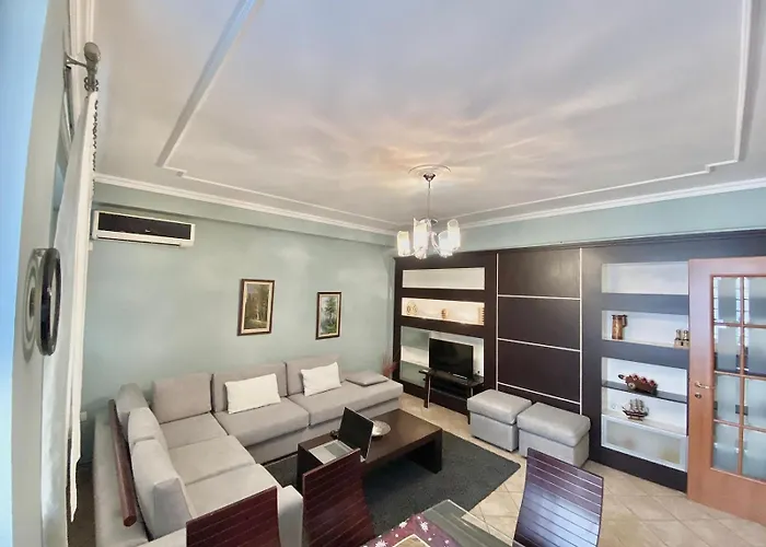 Apartman Cozy & Spacious - Centre Wilson Square Tirana