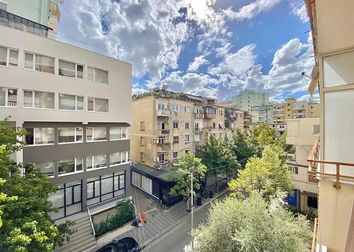 Cozy & Spacious - Centre Wilson Square Apartman